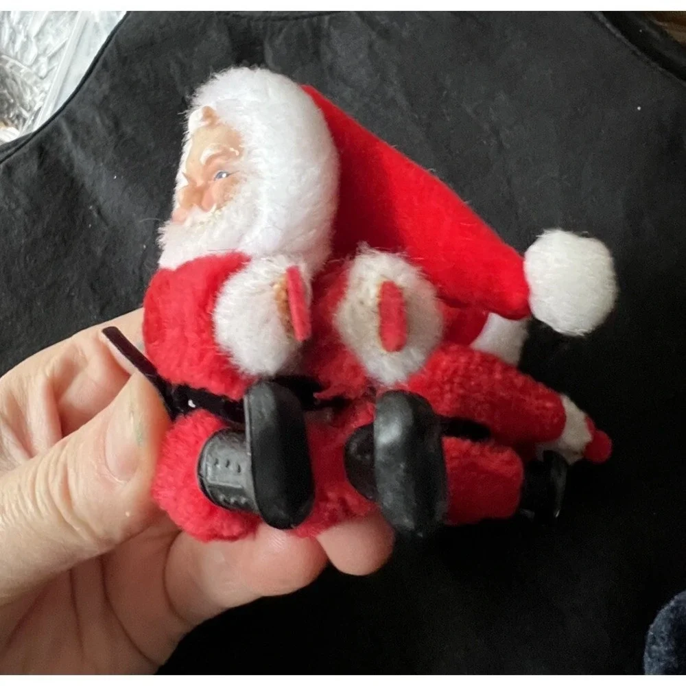 VTG PLUSH Santa Clip On Christmas Tree Hugger Ornaments 3